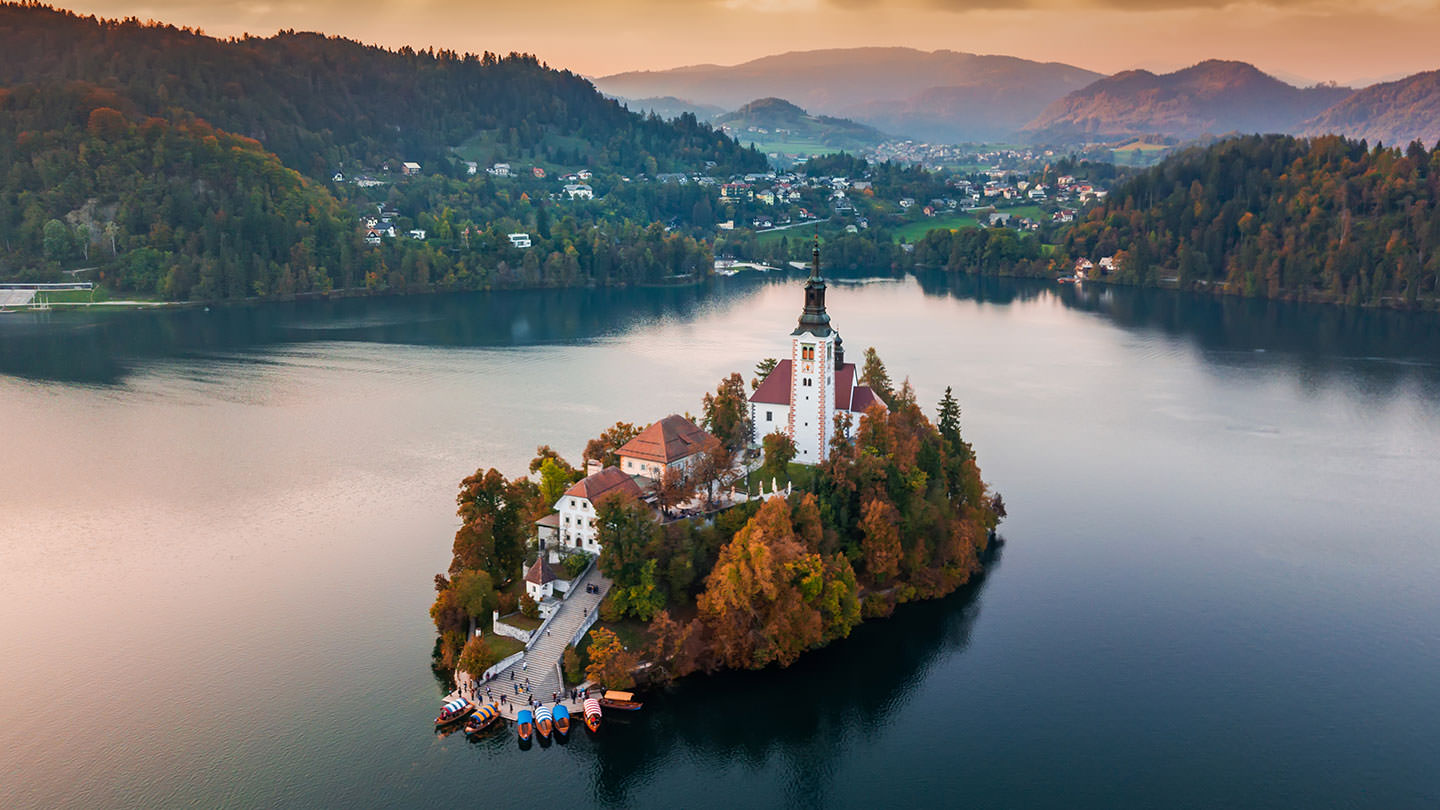 Lake Bled, Slovenia.jpg